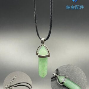 COLLAR DE HILO PENDULO JADE VERDE