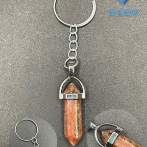 LLAVERO PENDULO LABRADORITA ROJA